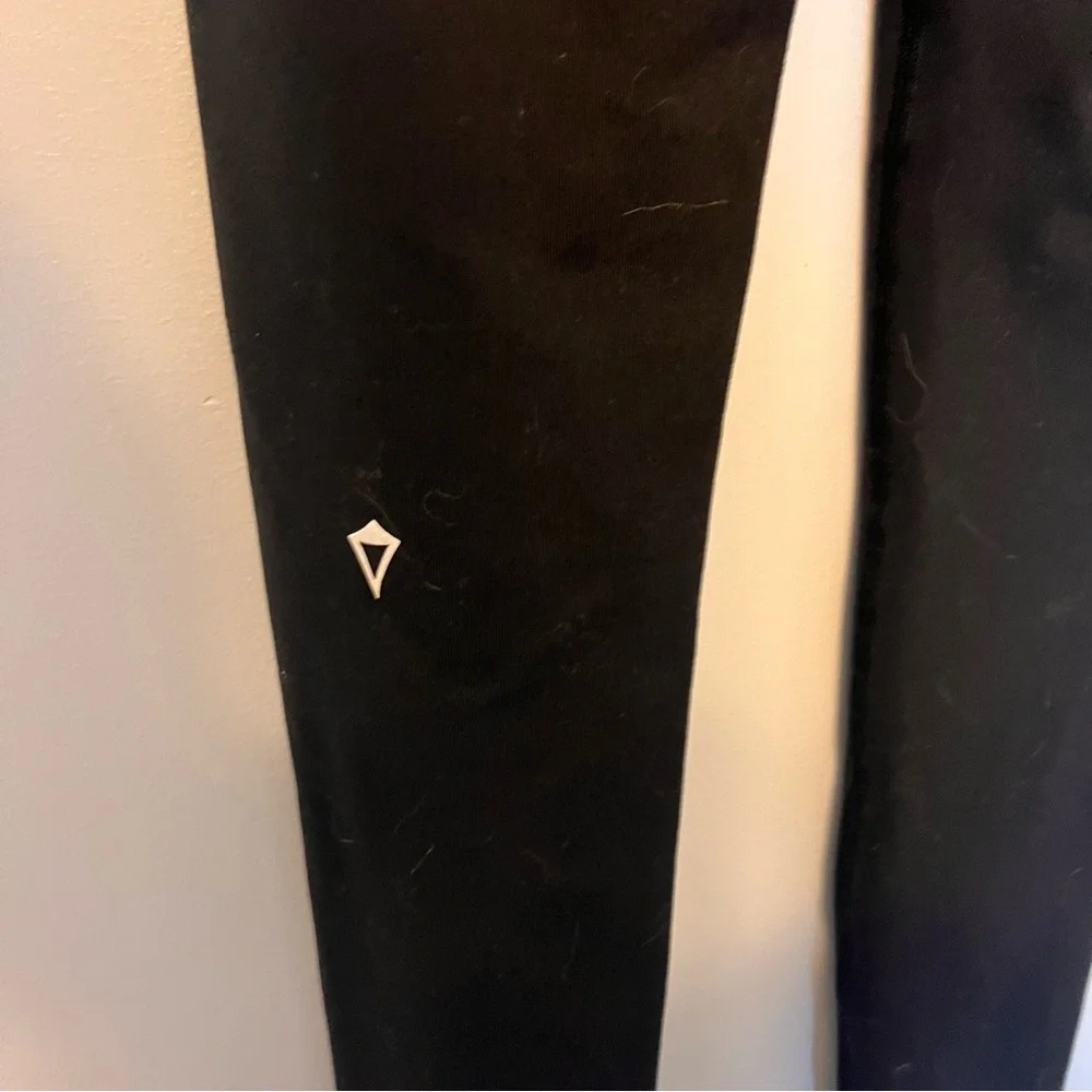 Black Ivivva Rythmic tights - Picture 4 of 8